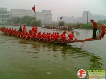 现在还没亲眼看到一只水龙，只能看看以前的“传统水龙”