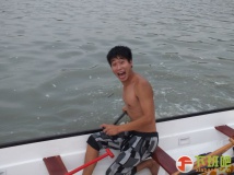 今天乐清有10条龙舟在训练