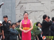 美丽的礼仪小姐 黄山龙舟赛