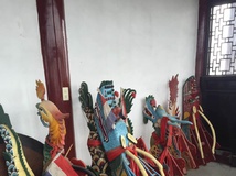 曹田的男女龙 龙首月