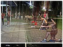 广东野人龙舟手，挥汗训练！