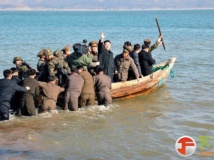 金正恩的龙舟太寒酸