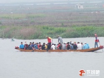 120502东山南龙舟队在二眼陡训练