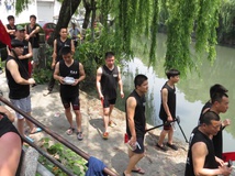 兴趣龙 大龙试水